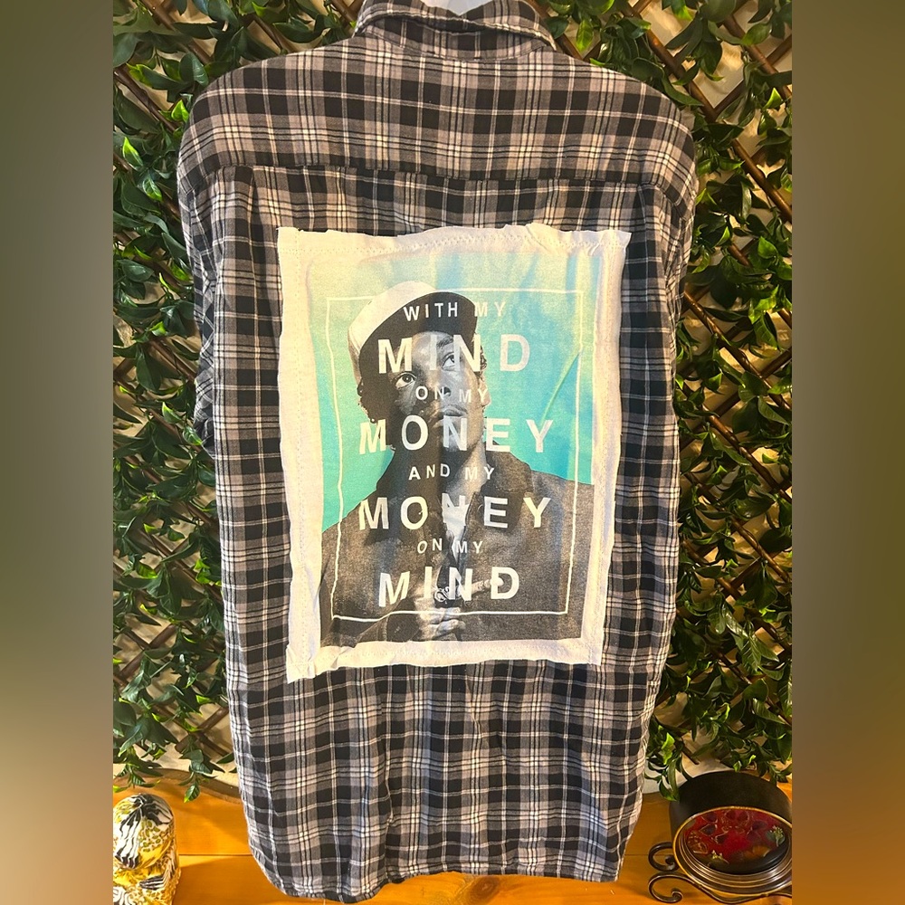 UPCYCLED one of a kind SNOOP DOGG Music Band Shirt